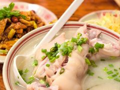 -老方桌烂蹄花川菜馆(九龙坡店)