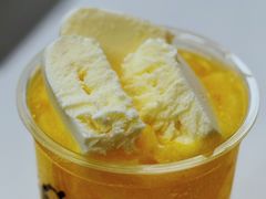 -须尽欢·冰淇淋&中国茶(翔殷路店)
