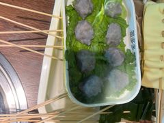 -签多多串串香火锅