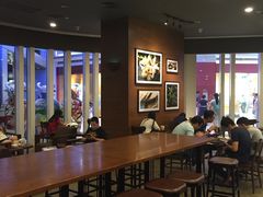 -星巴克臻选(深圳龙华红山天虹店)