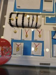 -潮宏基(大商新玛特店)