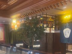 -八府香鸭·啫啫煲(华山路店)