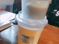 蜜桃乌龙奶盖茶-白日梦奶茶