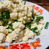 贴玉米面饼子太有感觉了