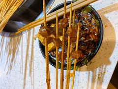 小郡肝串串-钢管厂歆瑞源油卤串串香(春熙路太古里店)