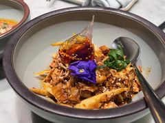 敲糖棒棒鸡-辛香汇·现炒川菜(淮海路百盛店)