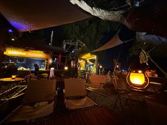 -城墙外BAR