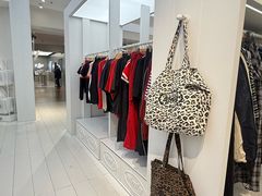 -上海七宝领展广场