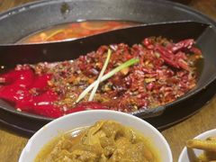 -萍姐火锅·公路夜市(武汉首店)