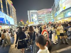 -杭州湖滨银泰in77