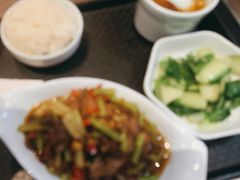 -大食代美食广场(上海中心店)