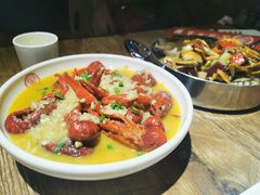 -叶派龙虾•招牌香辣蟹·海鲜(中海国际店)