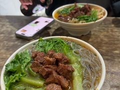 红烧牛肉面-天府面庄(天平路店)