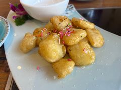 -蒙亨·阿木图赛(乌兰察布天恒广场店)