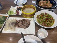 -九头鹰家宴(岳家嘴店)