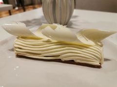 -潮一不贰·法式甜品·生日蛋糕·西式简餐(外滩店)