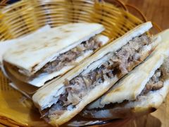 锅盔牙子肉夹馍-古渡驛(丽彩·潮流港店)