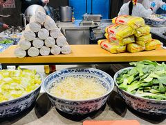 面粉煲食材-武汉世茂希尔顿酒店·汇·全日餐厅