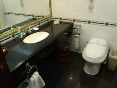 -南宁凤凰宾馆(火车站地铁站店)