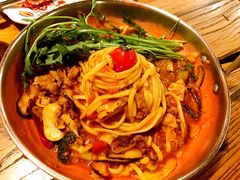 -I HOLIC艾豪丽披萨(KKone店)