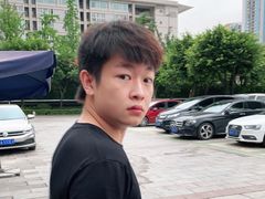 -Club Queen皇后酒吧