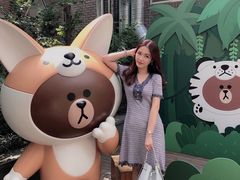 -LINE FRIENDS Garosu-gil Flagship Store