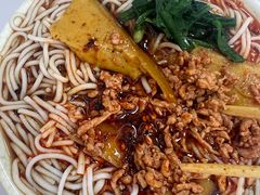 -洪记凉米线(新兴路店)