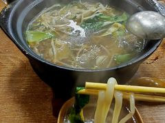 -天瑞福云南过桥米线(十里河店)