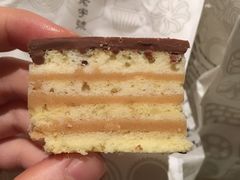 -上海哈尔滨食品厂(淮海中路店)