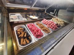 -MADO冰淇淋咖啡馆(淘金店)