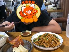 -黄阿姨锅贴大王(万航渡路店)