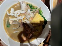 特色海鲜面-荣家黄鱼面(前滩太古里店)