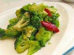 蒜泥西蓝花-火福·天湖阁大闸蟹博物馆主题餐厅(浅水湾店)