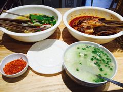 -嘉州叶婆婆钵钵鸡(建设路店)