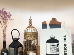 -锅炉咖啡·西餐·音乐酒厂
