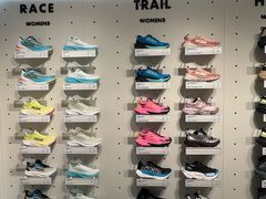 -HOKA(北京蓝色港湾店)