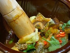 -老滇山寨•云南特色菜•地方菜•民族风情歌舞表演(金碧店)