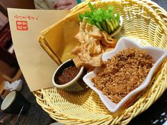 -鲁菜根·泰安菜(万达店)