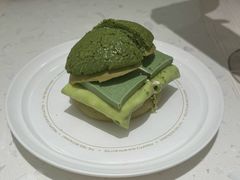 抹茶奶冻菠萝包-大树餐厅(红旗街万达店)