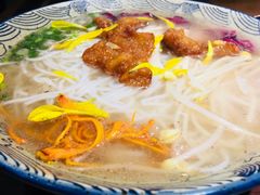 招牌鲜花米线（花鲜）-阿婆情腊排骨火锅(饮玉巷店)