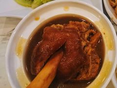三美猪大支骨-三美肉骨茶(柏威年广场店)