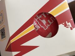 麦辣汉堡-麦当劳(虹梅路地铁站店)