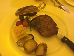 -成桂西餐厅·42年的味道(五大道疙瘩楼店)