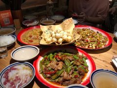 -泥糊破店小酒馆·团建聚餐(南京西路店)