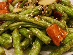 -清真·玛丽亚新疆菜主题餐厅(浙江中路店)