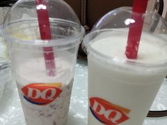浓郁香草奶昔-DQ·蛋糕·冰淇淋(浦江欢乐颂店)