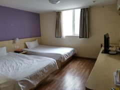-7天酒店(上海江宁路地铁站玉佛寺店)