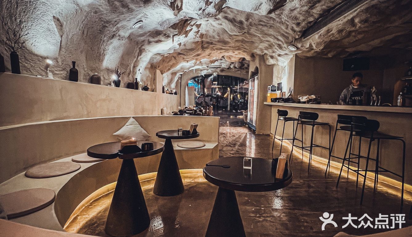 98救命|新晋洞穴餐酒吧00氛围感直接拉满