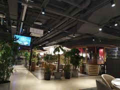 大堂-日进一片海.生腌海鲜火锅.宵夜烧烤(三里屯总店)