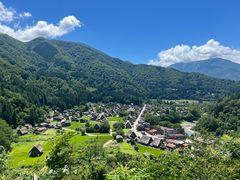 -白川乡与五箇山的合掌构造村落